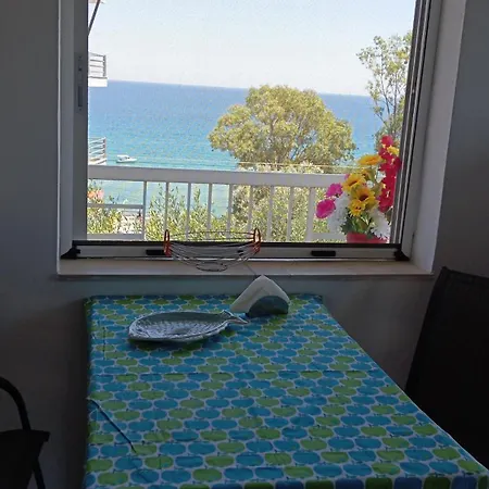 σπίτι με θέα θάλασσα * Asíni